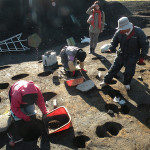 林地区・上原Ⅰ遺跡での発掘作業（2012年11月14日）